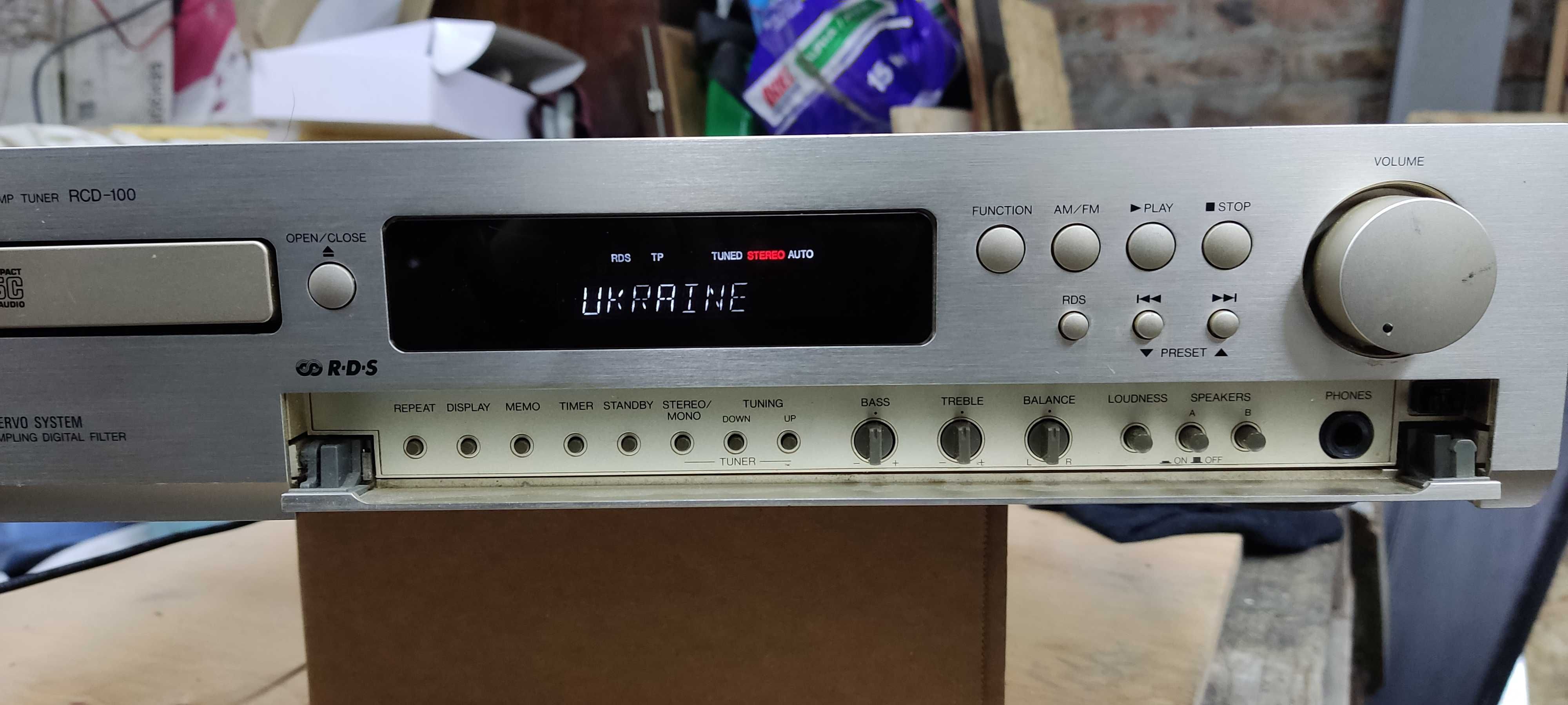 Denon RCD-100 CD AMP Tuner