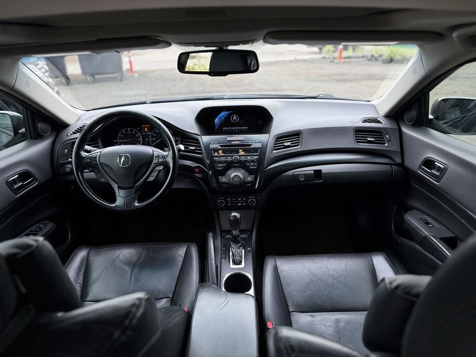 Acura ILX  hybrid 2012