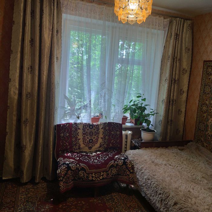 Здається трикімнатна квартира в м. Жовті Води