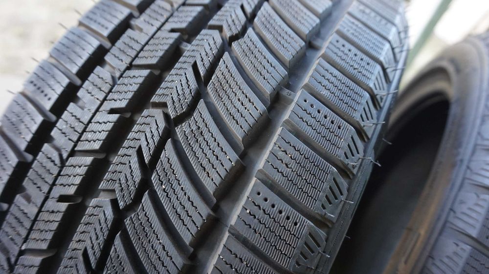 opony MS zimowe Austone skadi sp901 205/45R17