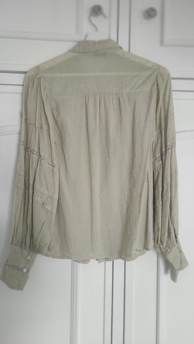 Camisa com detalhes Stradivarius