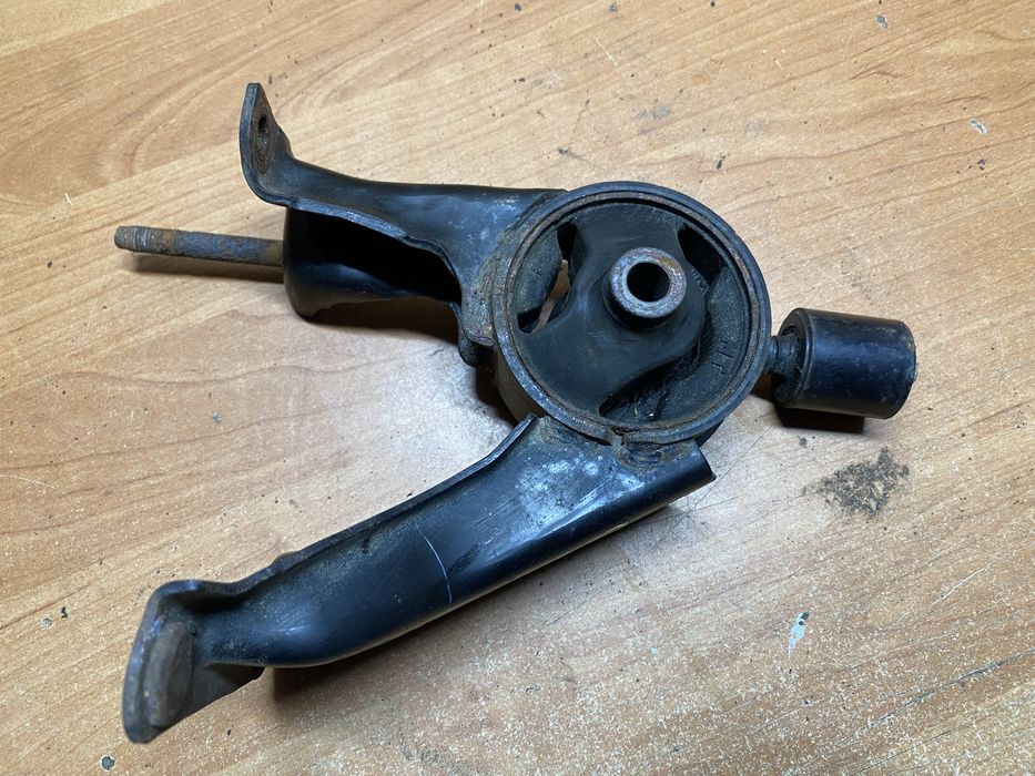 Toyota Celica 7 T230 подушка задняя двигателя для Тойота Селика оригін