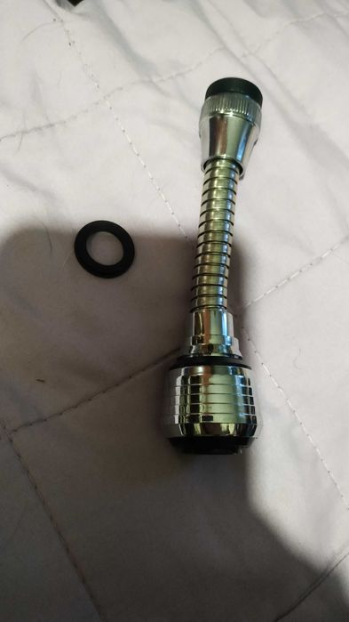 Помпа для води,насадка на волу