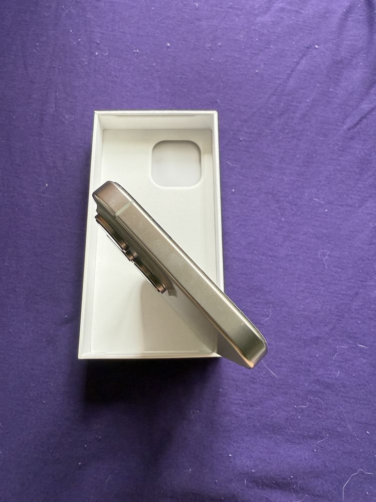 Iphone 16 Pro Max 256gb (gwarancja do 2027) bateria 30cykli