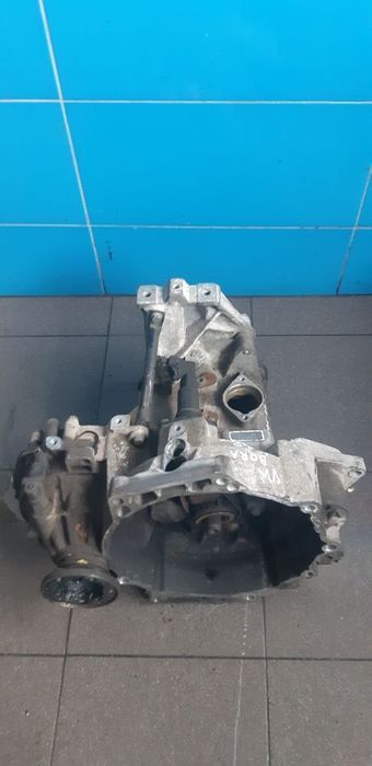 Skrzynia biegów EGC CZM 1.8- 2.0B VW GOLF Octawia Bora