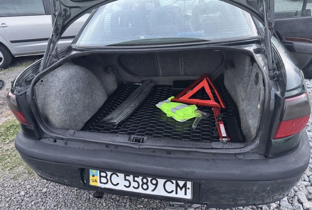 Продається авто Opel Omega