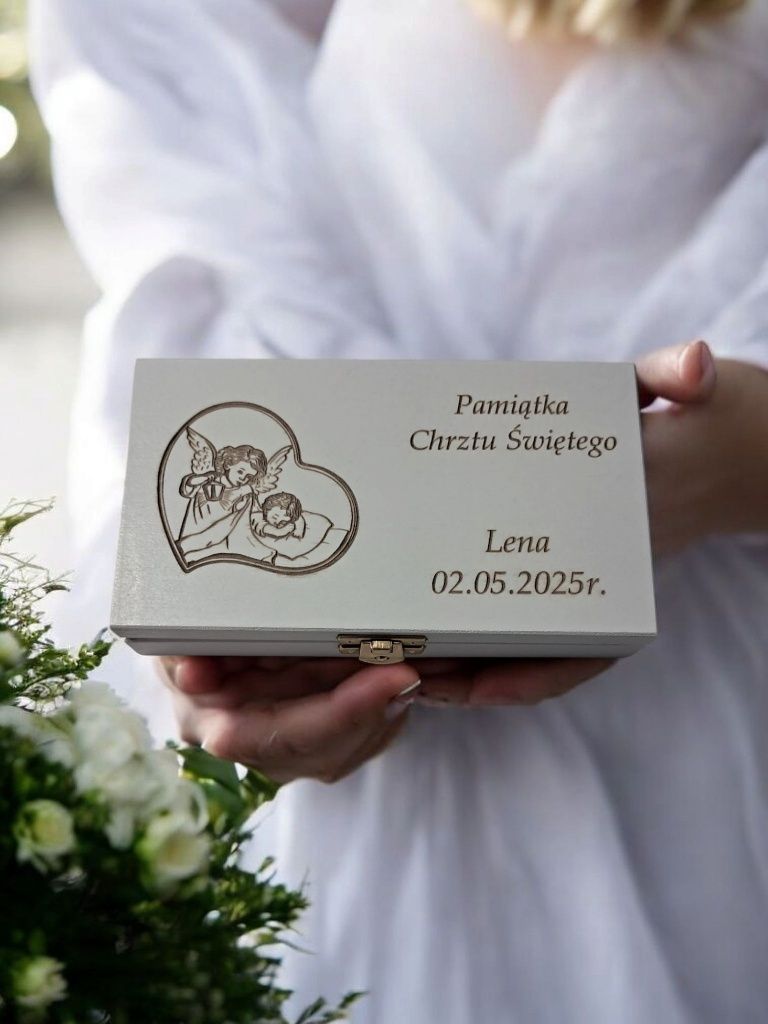 Pudełko na Chrzest Święty prezent