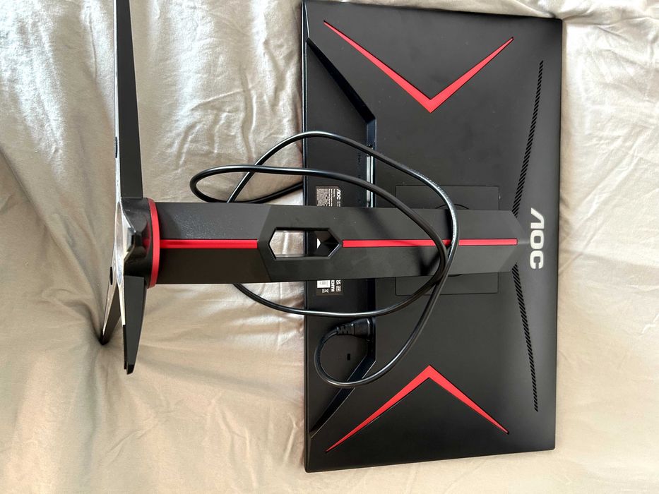 AOC 24G2 Monitor