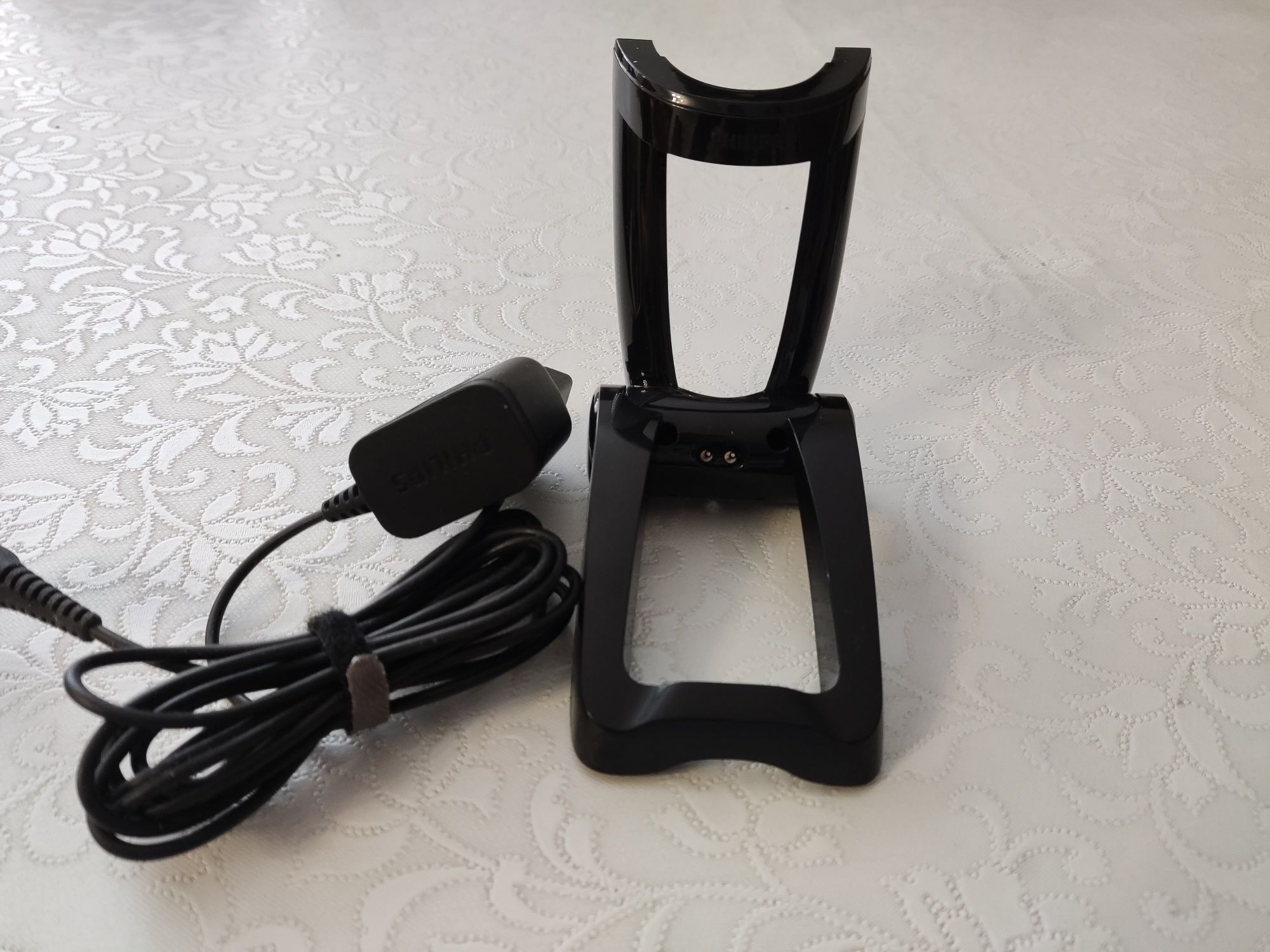 Stojak adapter ładowarka do golarki Philips