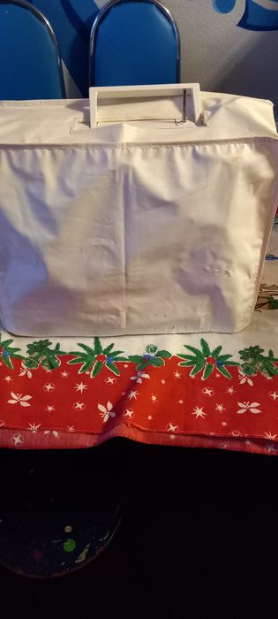 Maquina de costura singer