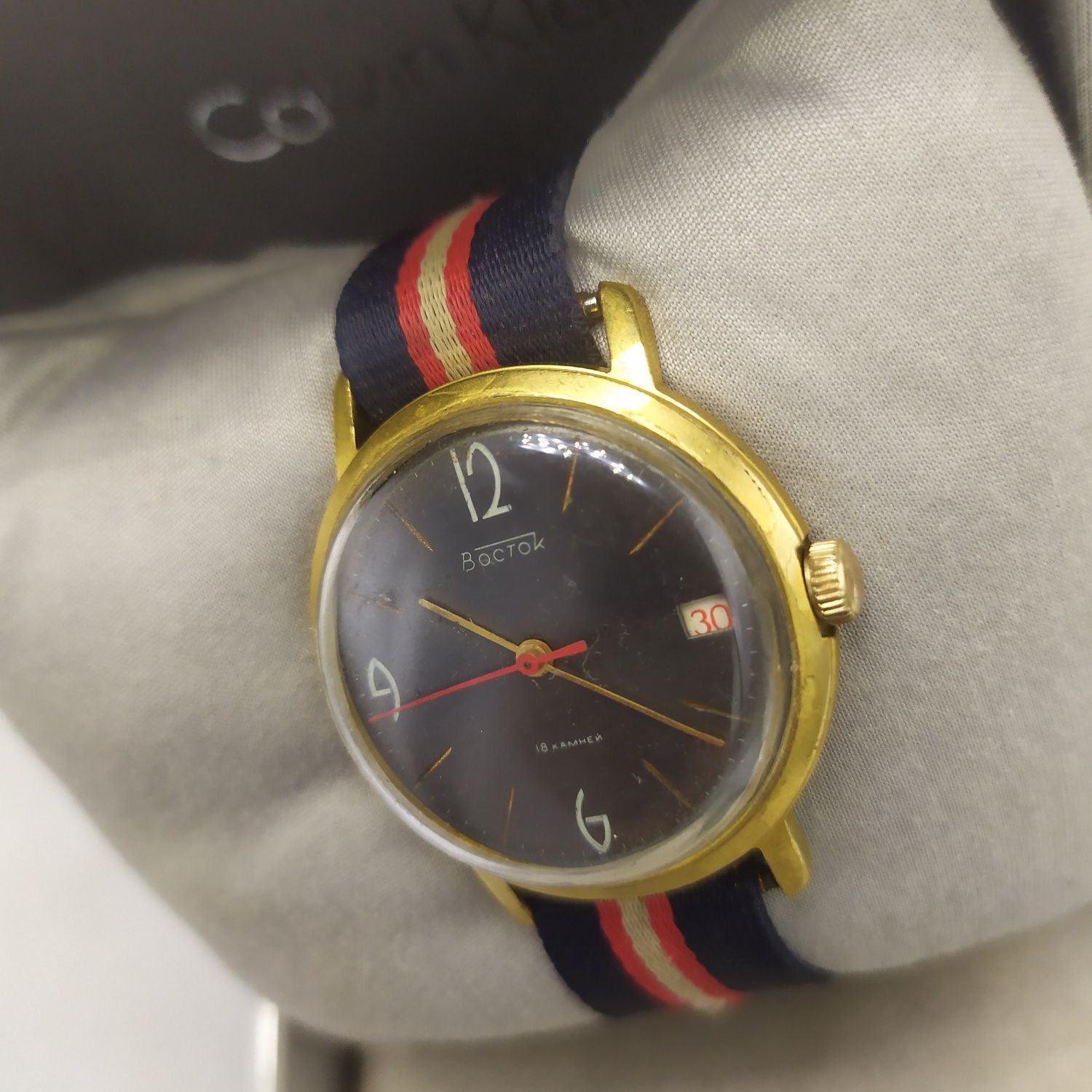 Zegarek wostok mechaniczny