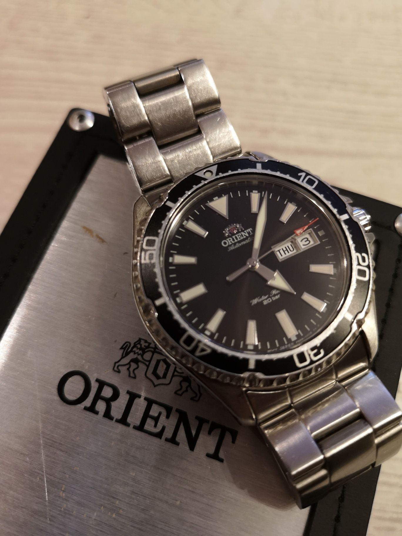 ORIENT KAMASU szafirowe szkło automatic.