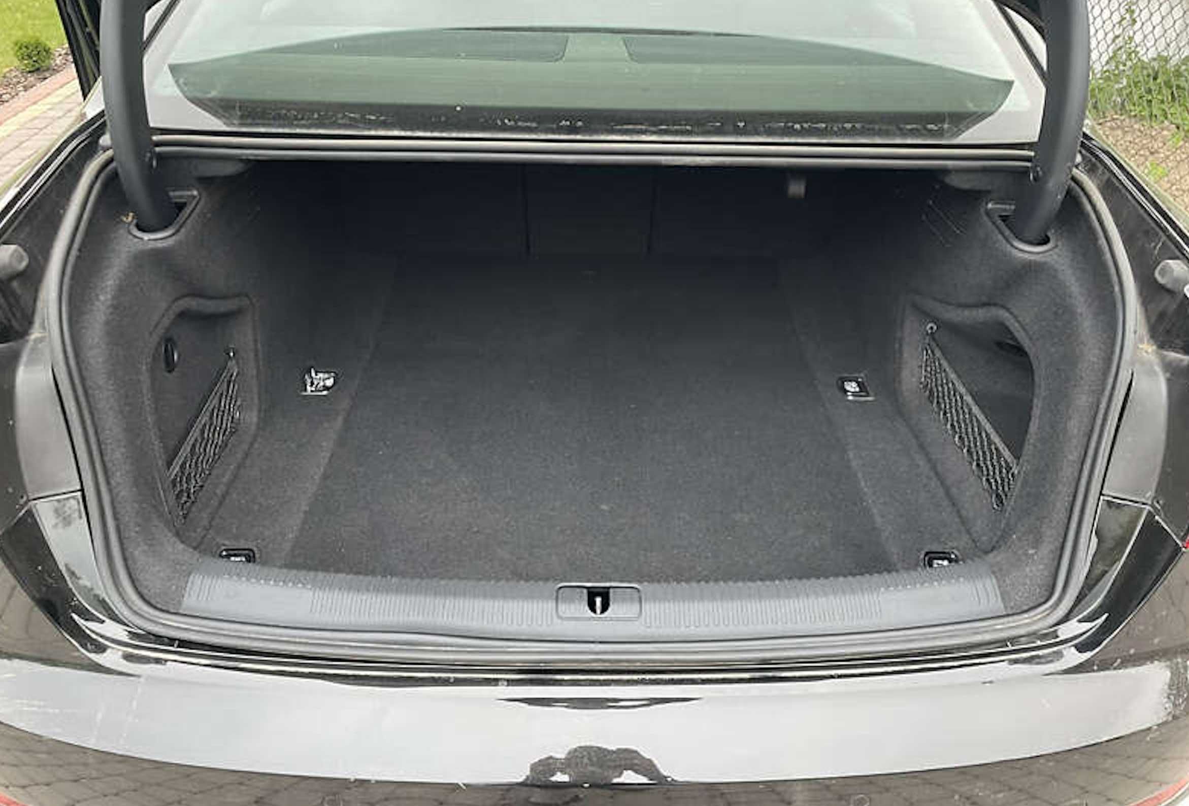 Audi A4 B9 2018 2.0