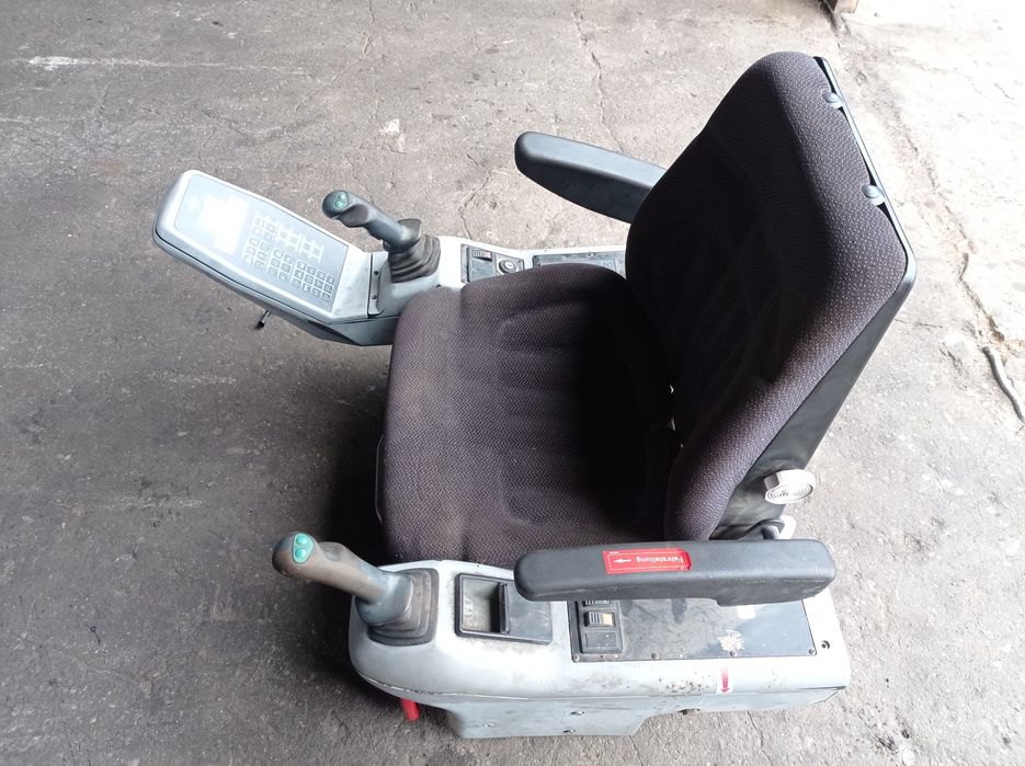 joystick ,fotel ,konsola Atlas Terex