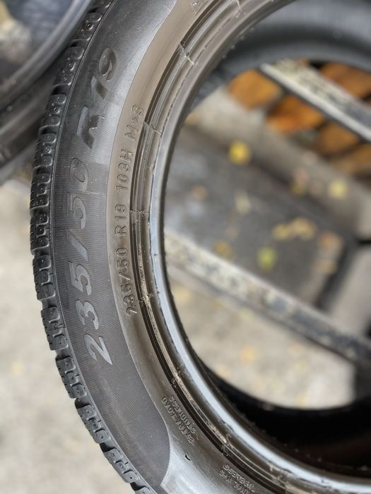 235/50 r19 резина, шини зима Pirelli 7,5мм
