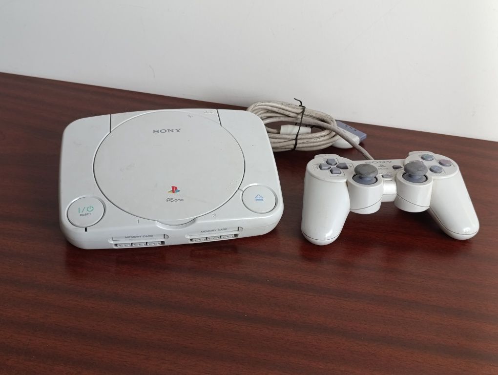 Konsola Sony PS One SCPH-102 retro klasyk, działa z oryginalnymi grami