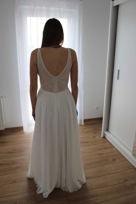 Piękna suknia ślubna