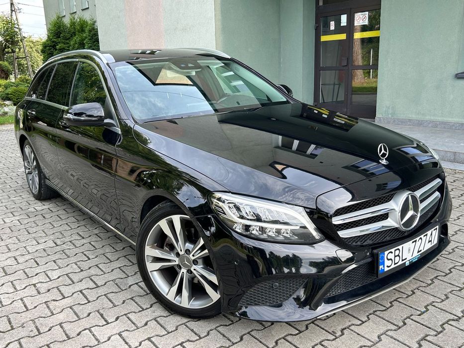 Mercedes-Benz Klasa C C220D 194KM Avantgarde LED Wirtual Kokpit Asystent Park Kamera Cofania