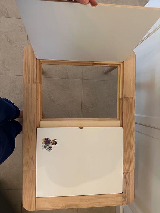 Stolik IKEA Flisat dla dzieci, sensoryczny