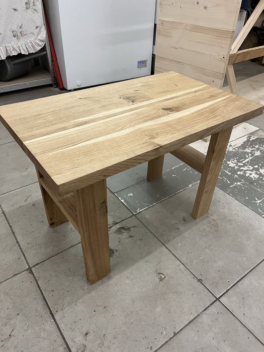 Dębowy Stolik Kawowy