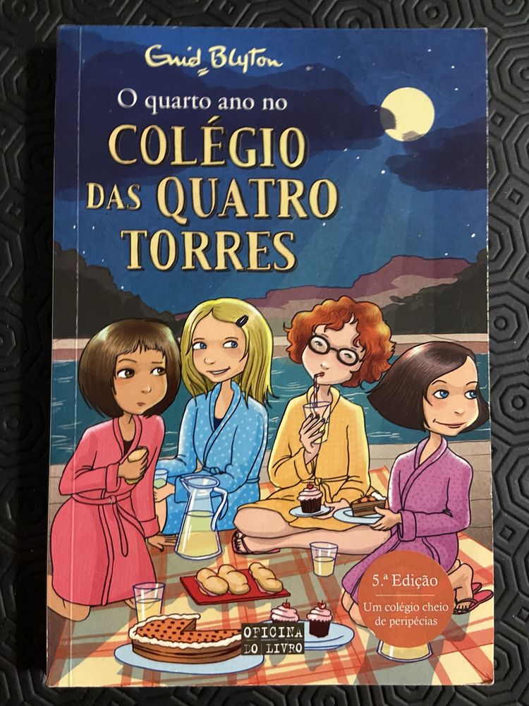 O Colégio das Quatro Torres