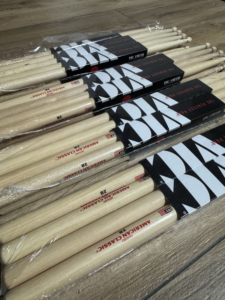 Vic Firth American Classic 2B - pałki perkusyjne