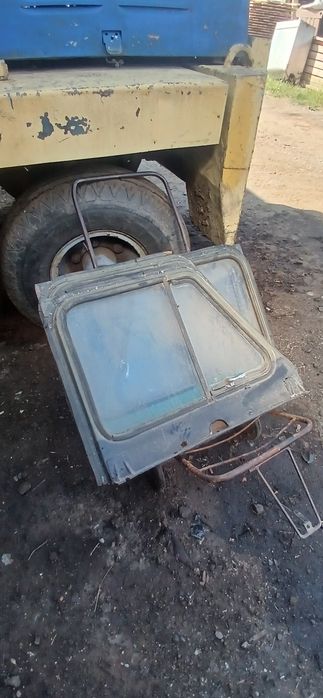 Двері  на ваз уаз