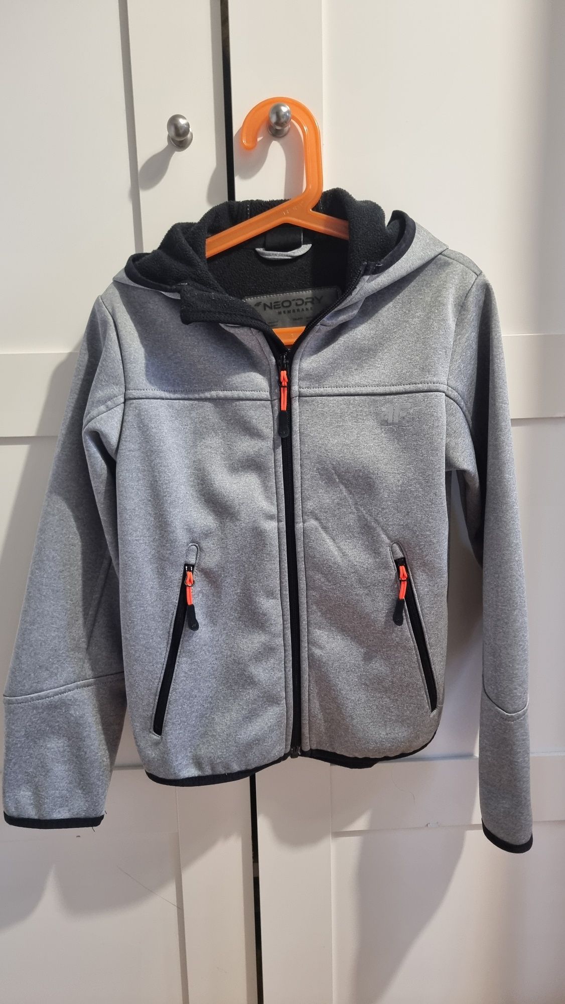 Kurtka chłopięca wiosenna rozmiar 140 softshell membrana 3000