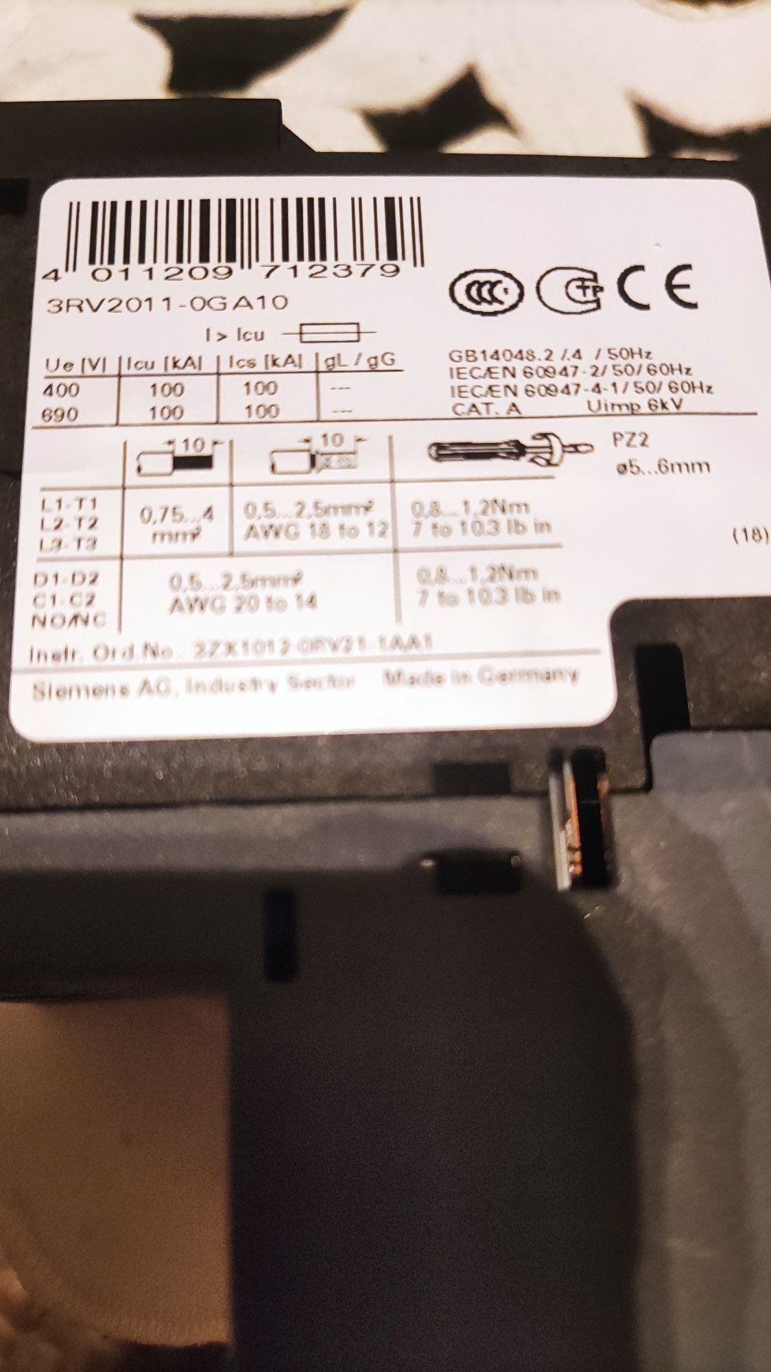 Siemens Wyłącznik silnikowy 3P 0,18kW 0,45-0,63A S00 3RV2011-0GA10