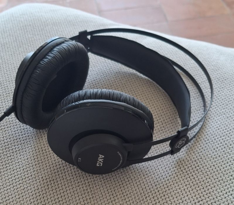 Studio Headphones AKG / Casque de studio