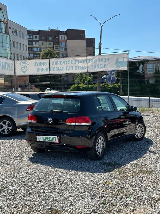 Продам Volkswagen Golf 2010 рік можлива розстрочка,кредит,обмін!