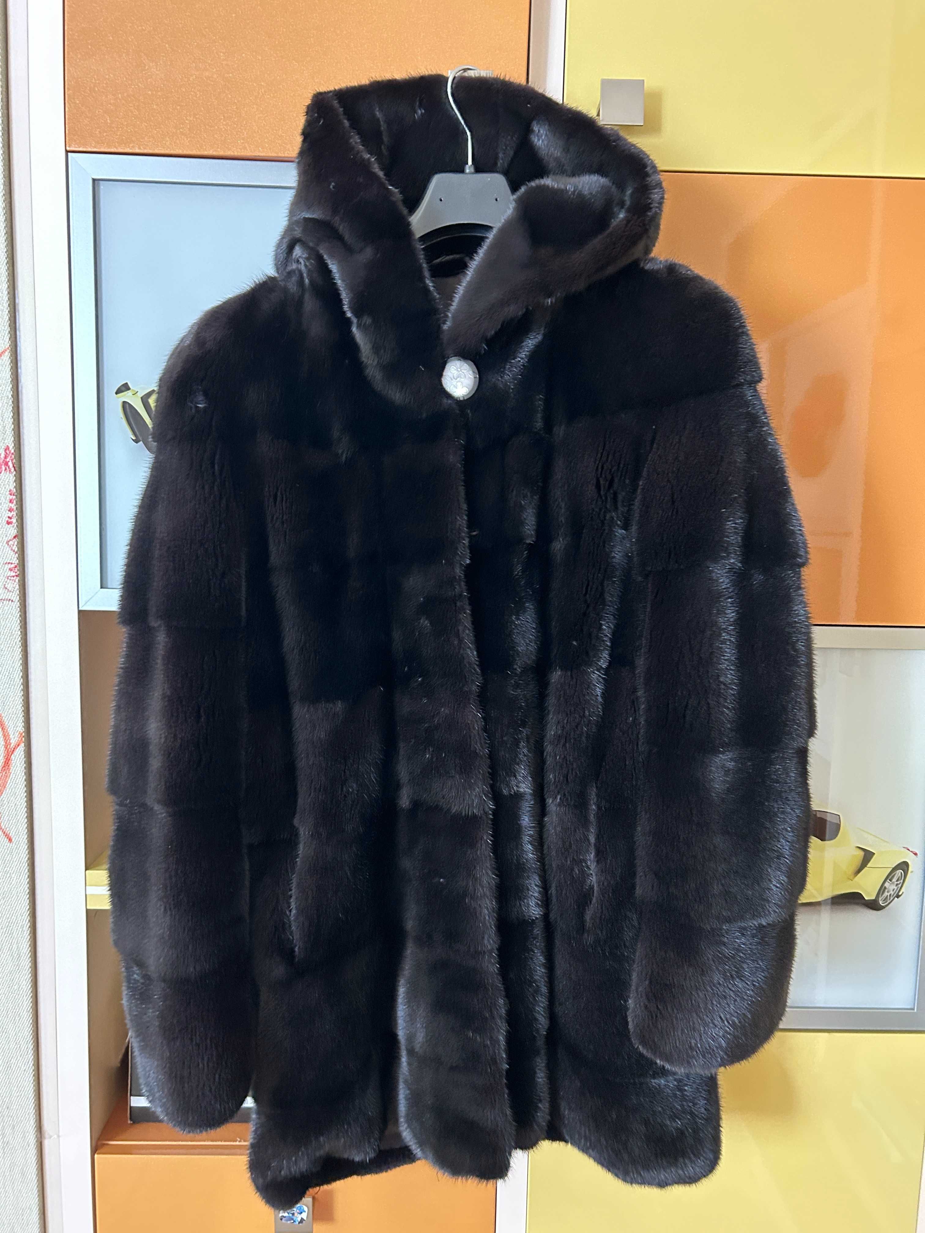 Продам греческий норковый полушубок Visone vera pellicia Mink