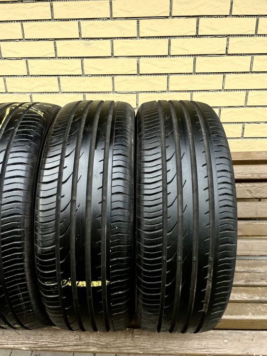 Шини резина R18 215.55 контененталь комплект