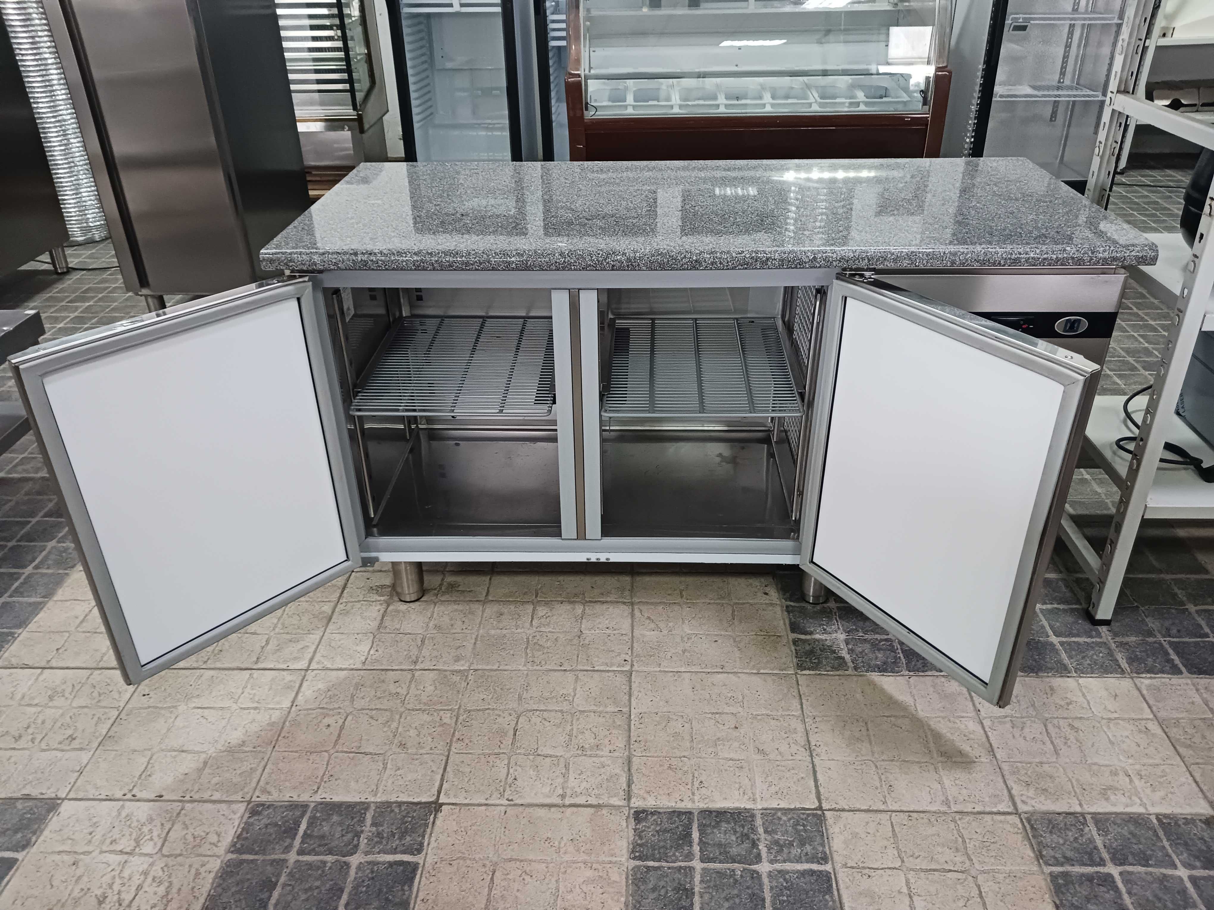 ACM1516 - Bancada Refrigerada em Inox com Tampo de Granito - SEMI-NOVA
