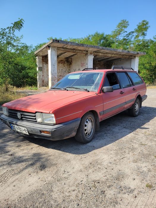 Продам пасат 2 1,8 бензин