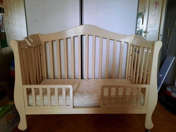 Кровать детская ( до 3-4 лет )