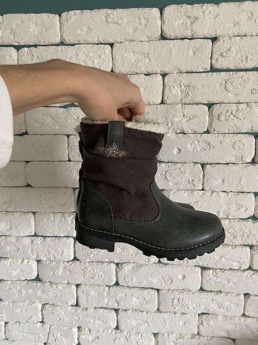Осенние сапожки для девочки