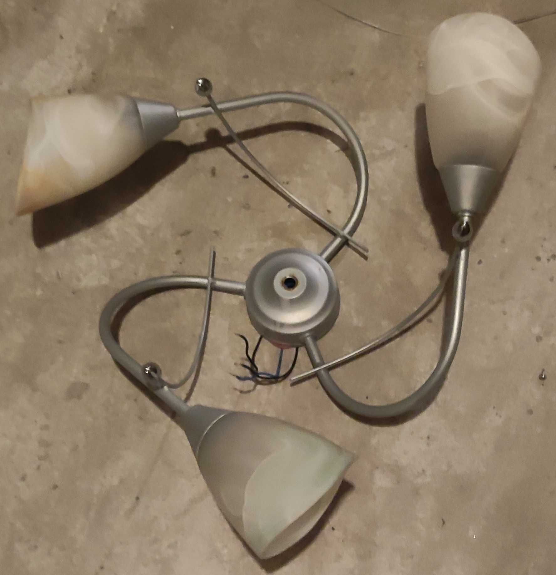 Lampa sufitowa ładna 3 x E14