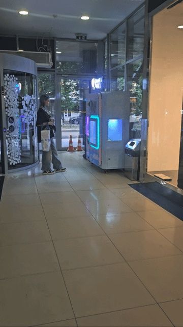 Вендинговий автомат солодка вата