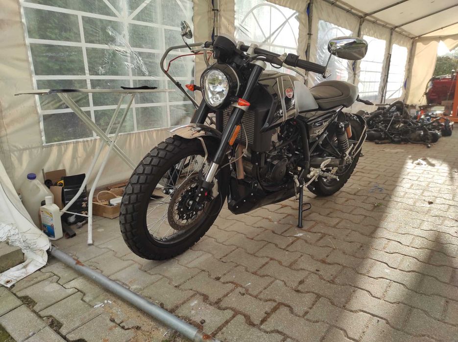 FB Mondial HPS 300S stan jak nowy, 720 km, zarejestrowany, cafe racer