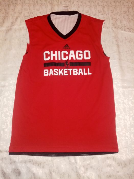 НОВА ШИКАРНА!!!Майка двостороння баскетбольна Adidas,Chicago Bulls NBA