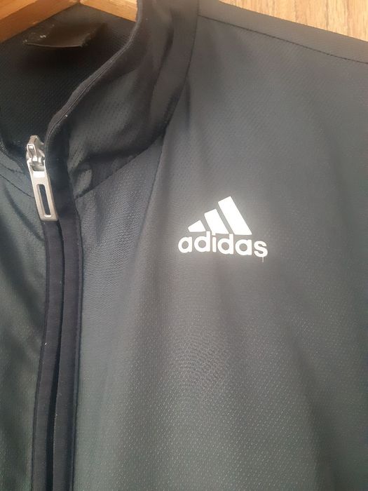 Чоловічий спортивний костюм Adidas розмір М