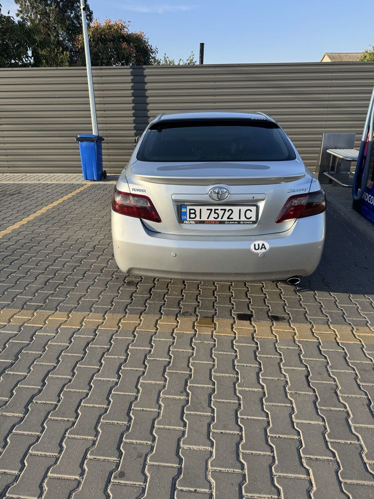 Продам toyota camry 40 2.4 газ/бензин