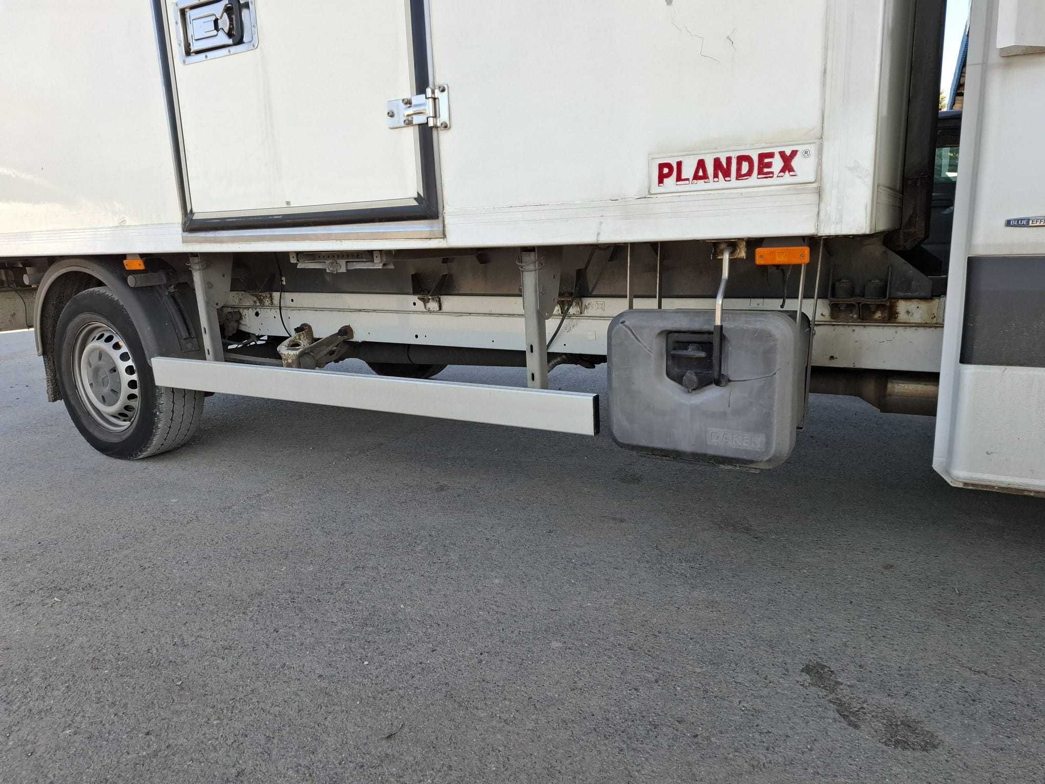 Sprzedam samochód ciężarowy Mercedes sprinter izoterma