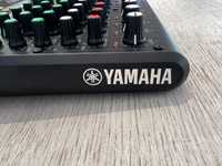 Yamaha Mikser , z zasilaczem