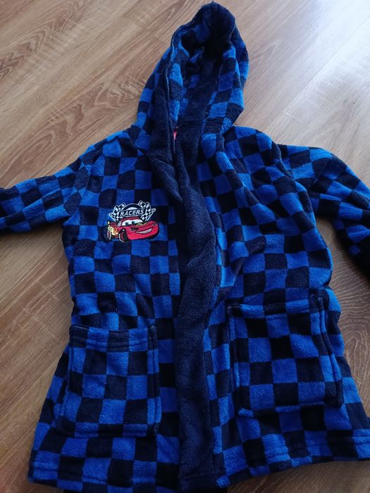 Szlafrok chłopięcy nowy r.92/98