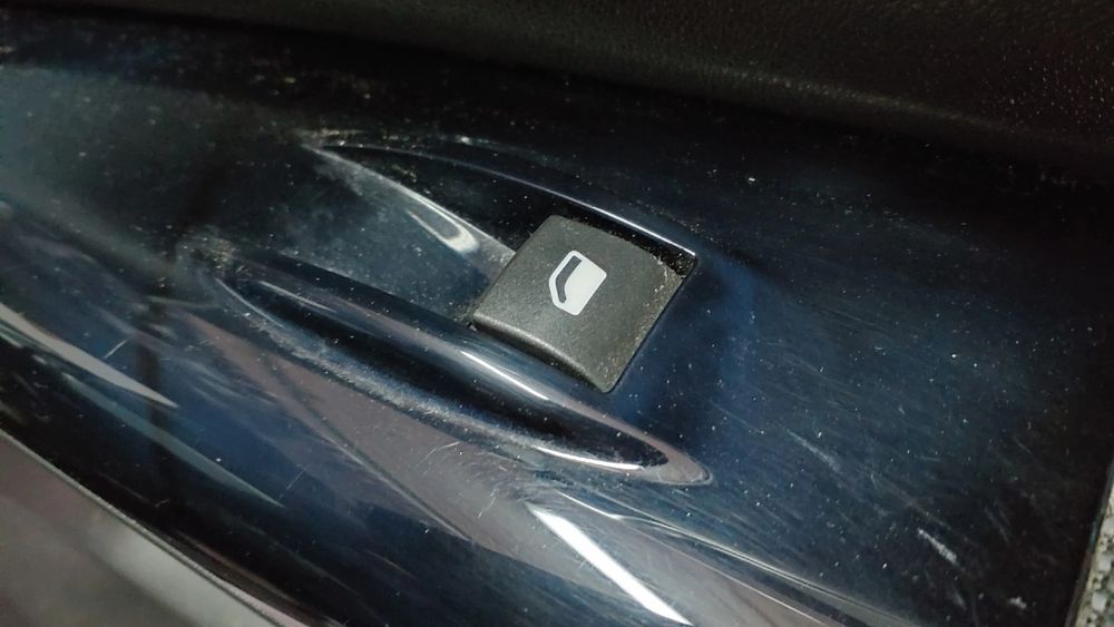 Comando / botão / interruptor vidros frente direito CITROËN C4 Cactus