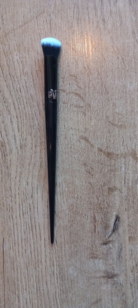 NOWY#35 KVD BEAUTY VEGAN Sephora oryginał pedzel korektor oczy twarz