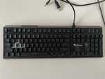 Klawiatura Genesis Thor 210 RGB – pełna funkcjonalność, stan idealny