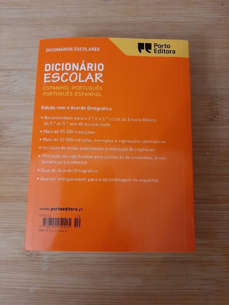 Dicionário escolar espanhol/português